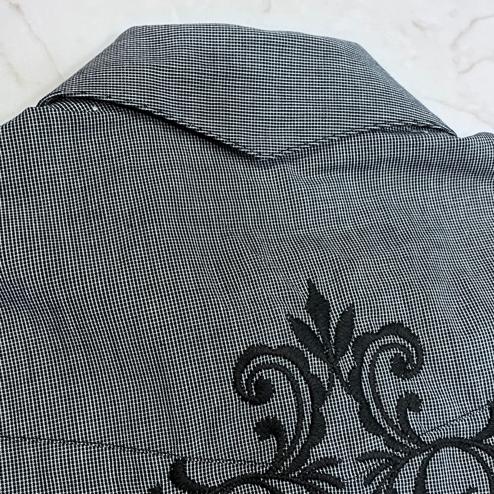 Brooks & Dunn Panhandle Slim Gray Embroidered Western Shirt Womens‎ Medium - Picture 8 of 9